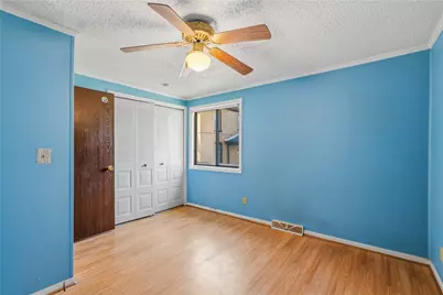 2043 Prospect Ave, Pittsburgh, PA 15218 - Photo 11