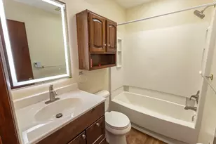 31 Aylesworth Way, Liberty Township, PA 16127 - Photo 25