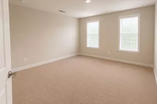 5721 Sabato Dr, North Huntingdon, PA 15642 - Photo 21