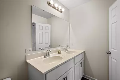 3011 Sir Charles Dr, Cecil, PA 15057 - Photo 23