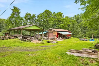 519 Sugar Run Road, Saint Clair Township, PA 15944 - Photo 9