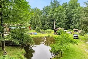 519 Sugar Run Rd, Saint Clair Township, PA 15944 - Photo 7