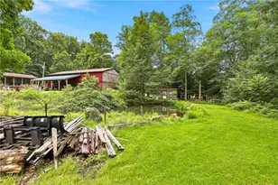 519 Sugar Run Rd, Saint Clair Township, PA 15944 - Photo 11