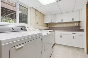 1959 Watch Hill Dr, Economy, PA 15003 - Photo 33