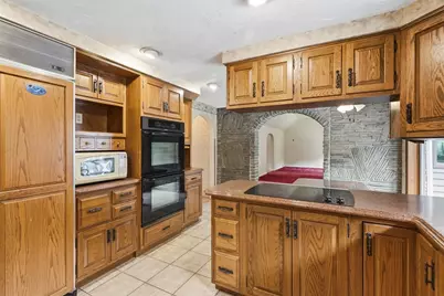 1959 Watch Hill Dr, Economy, PA 15003 - Photo 11