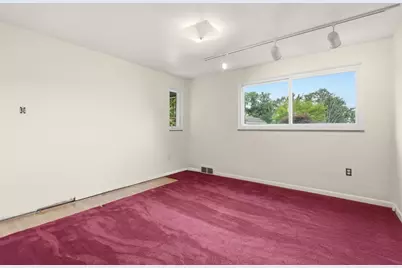 1959 Watch Hill Dr, Economy, PA 15003 - Photo 19