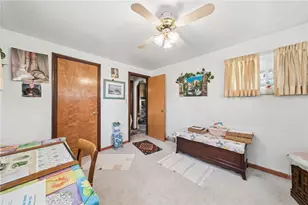 1313 Laurel Hill Dr, West Homestead, PA 15120 - Photo 13
