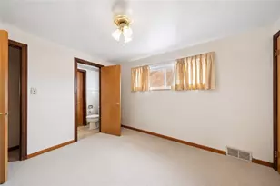 1313 Laurel Hill Dr, West Homestead, PA 15120 - Photo 11