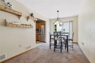 822 Mt Pleasant Rd, Hempfield Township, PA 15601 - Photo 11