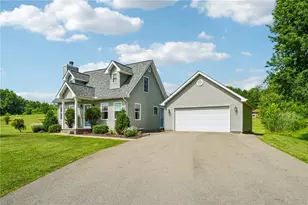 2412 S Jefferson St, South New Castle Boro, PA 16102 - Photo 3