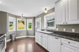 2412 S Jefferson St, South New Castle Boro, PA 16102 - Photo 15