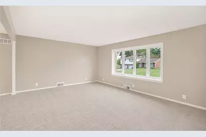 224 White Oak Drive, Allegheny Township, PA 15068 - Photo 3