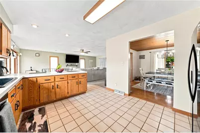 109 Carrousel St, Ford City Boro, PA 16226 - Photo 7