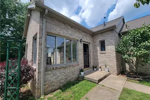 148 Speer St, McKees Rocks, PA 15136 - Photo 9