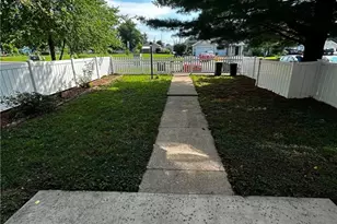 138 Buchannan St, Chambersburg, PA 17201 - Photo 3