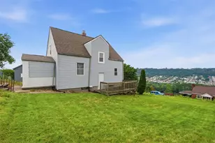 2802 A St, Liberty Boro, PA 15133 - Photo 35
