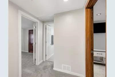 2802 A St, Liberty Boro, PA 15133 - Photo 23