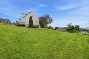 2802 A St, Liberty Boro, PA 15133 - Photo 33