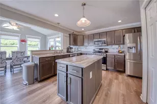 278 Stump Dr, Rostraver, PA 15012 - Photo 11