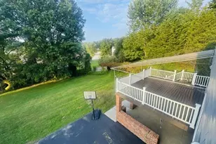 11 Holyoke Dr, Greensburg, PA 15601 - Photo 43