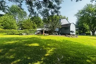 11 Holyoke Dr, Greensburg, PA 15601 - Photo 37