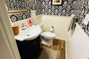 11 Holyoke Dr, Greensburg, PA 15601 - Photo 19