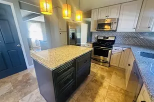 11 Holyoke Dr, Greensburg, PA 15601 - Photo 15