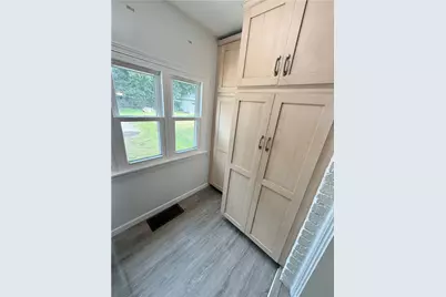 333 Laurel Blvd, New Castle, PA 16101 - Photo 15