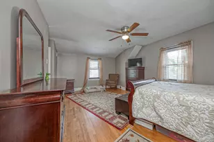 945 Summit Dr, Greensburg, PA 15601 - Photo 11