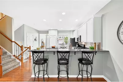 2135 Shawnee Dr, South Strabane, PA 15301 - Photo 13