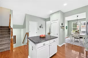 2135 Shawnee Dr, South Strabane, PA 15301 - Photo 11
