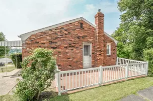 1608 Blossom Hill, Pittsburgh, PA 15234 - Photo 13