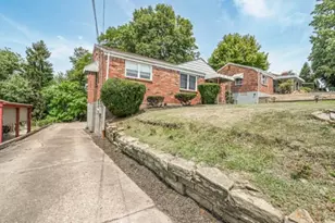 1608 Blossom Hill, Pittsburgh, PA 15234 - Photo 11