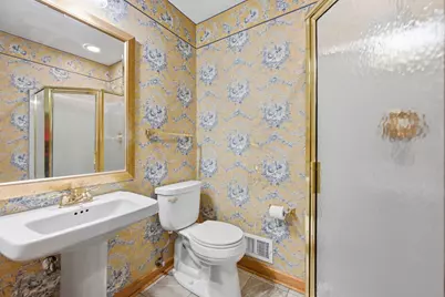 910 Poplar Place, Allegheny Township, PA 16066 - Photo 21