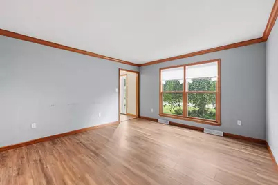 910 Poplar Place, Allegheny Township, PA 16066 - Photo 9