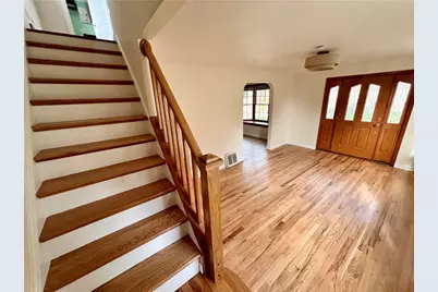 1532 Greencrest Dr, Pittsburgh, PA 15226 - Photo 5