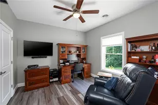 2236 Shannon Mills Dr, Connoquenessing Township, PA 16053 - Photo 29