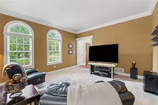 502 Sword Dancer Pl, Cranberry Township, PA 16066 - Photo 9