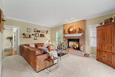 502 Sword Dancer Pl, Cranberry Township, PA 16066 - Photo 5