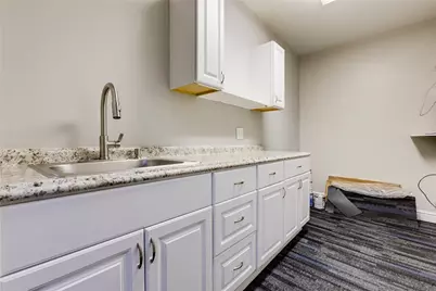 70 S 12th St, Pittsburgh, PA 15203 - Photo 11