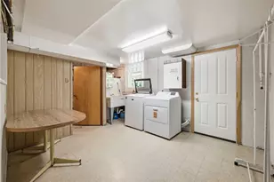 211 East Ave, West Mifflin, PA 15122 - Photo 27