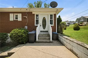 211 East Ave, West Mifflin, PA 15122 - Photo 3