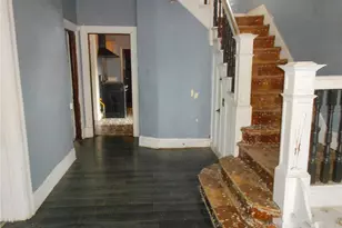 32 Weller St, Pittsburgh, PA 15204 - Photo 5
