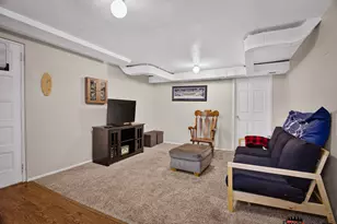 161 Woodhaven Dr, Pittsburgh, PA 15228 - Photo 33