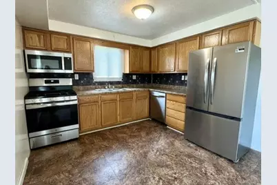 3219 Valewood Drive, Munhall, PA 15120 - Photo 7