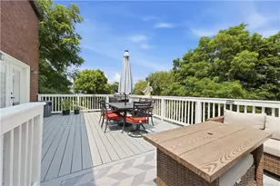 122 Arla Dr, Scott Township, PA 15220 - Photo 9
