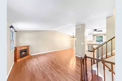 117 Walnut Dr, Economy, PA 15005 - Photo 7