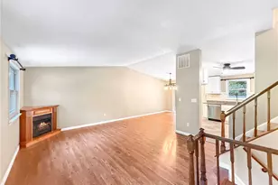 117 Walnut Dr, Economy, PA 15005 - Photo 7