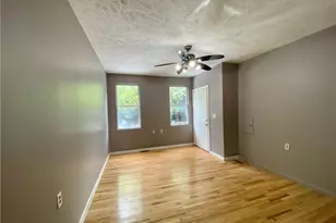 2628 Edwards Wy, Pittsburgh, PA 15203 - Photo 9