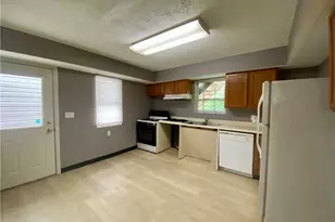 2628 Edwards Wy, Pittsburgh, PA 15203 - Photo 5